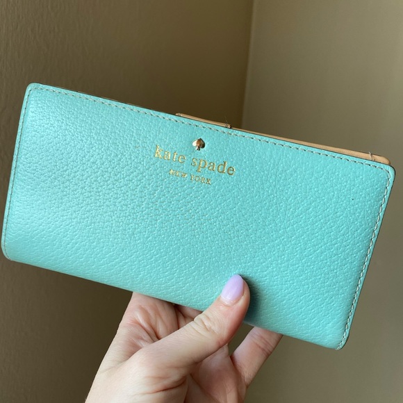kate spade Handbags - Kate Spade wallet in mint